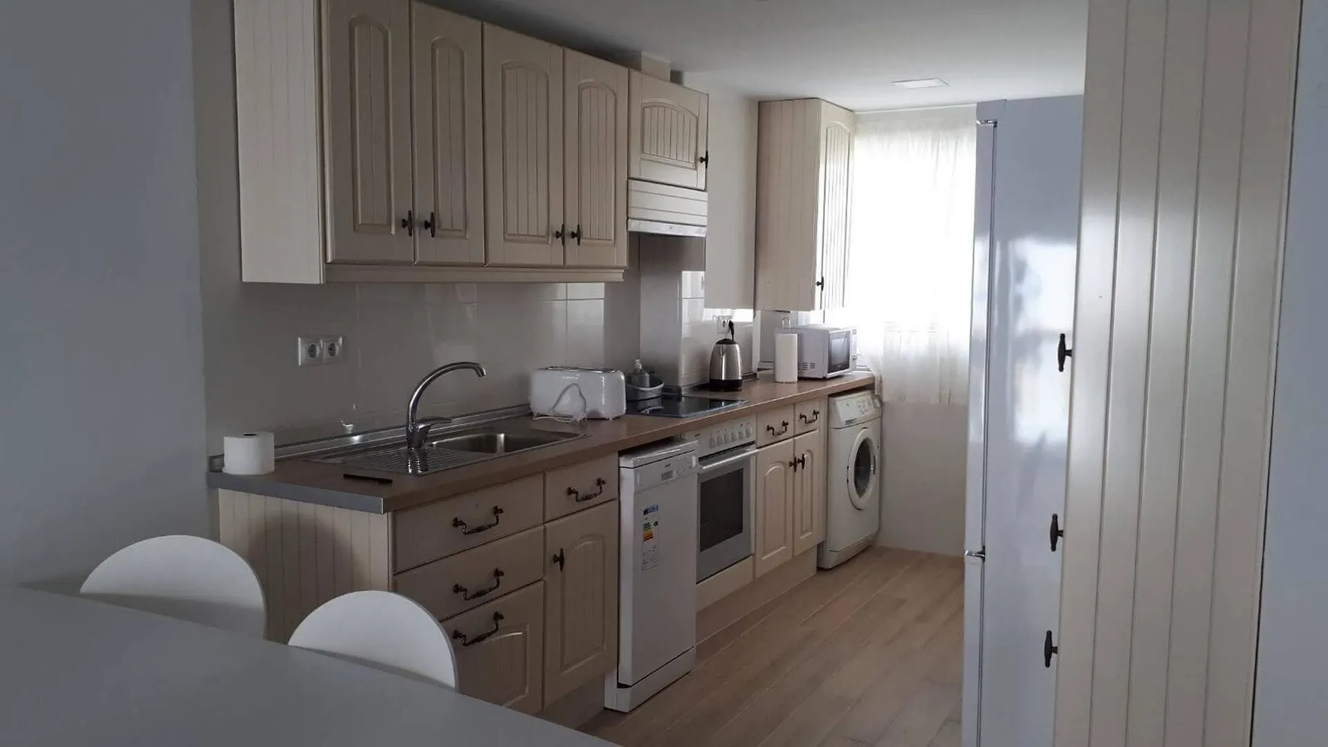 Apartment With 3 Bedrooms In Fuengirola, With Furnished Terrace - 10 M